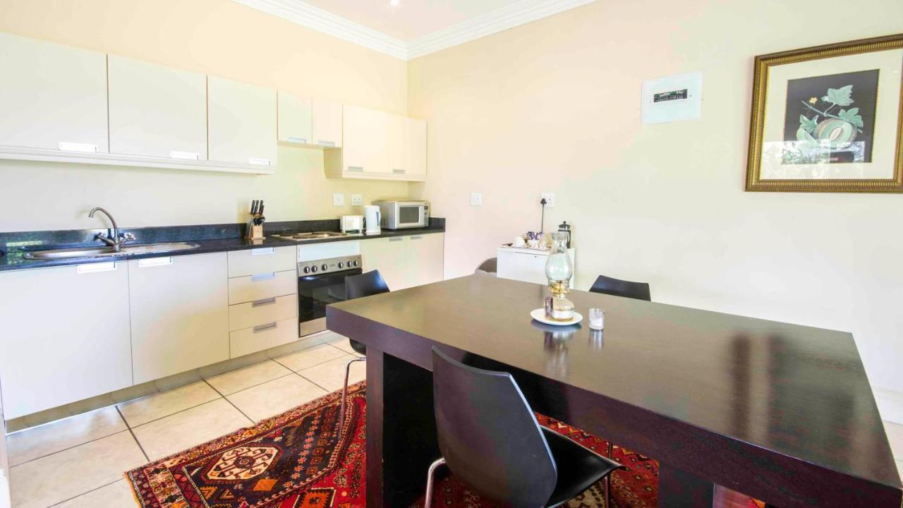 อรัม ฮิลล์ ลอดจ์ Bed & Breakfast Balgowan ภายนอก รูปภาพ